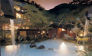 Tắm Onsen Ở Nhật Bản